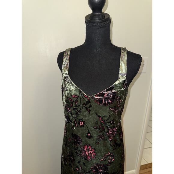Jessica Simpson Midi Dress Womens L Green Velvet Whimsigoth Fairy Babydoll - Picture 2 of 4